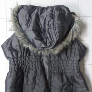 No sleeve ski jacket